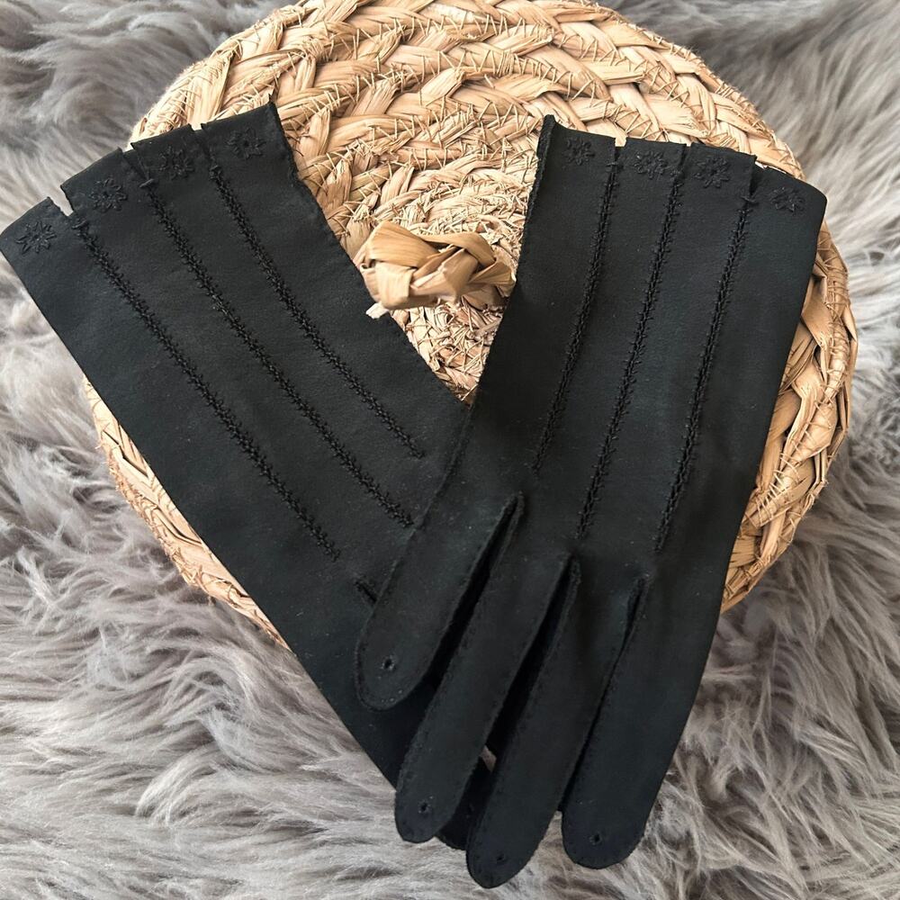 Vintage 1950s Handsewn Japanese Gloves in English Doublewoven Cotton – Size 6